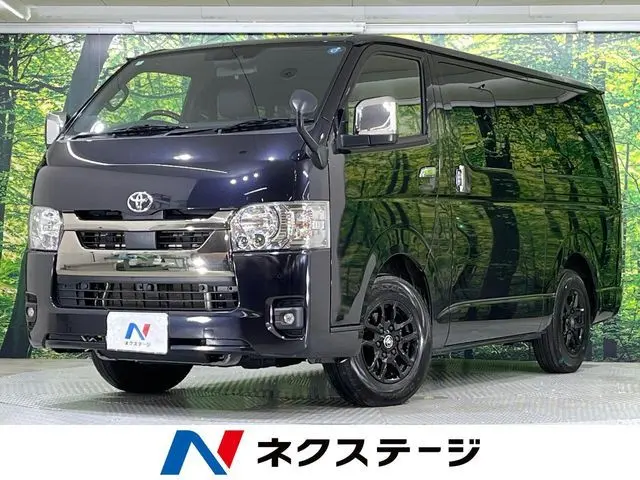 Toyota Hiace Van photo 1