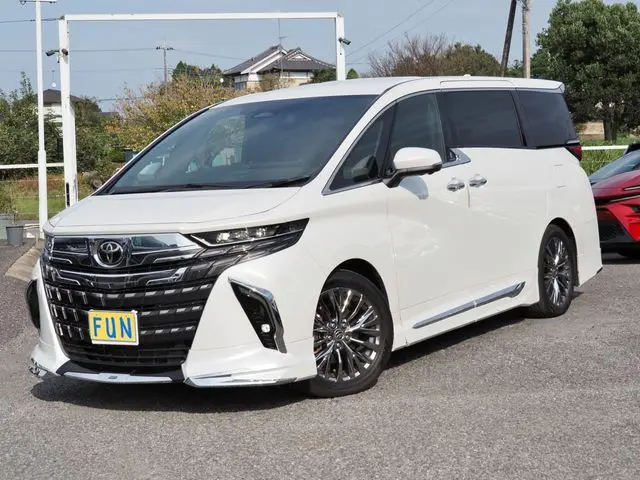 Toyota Alphard Hybrid