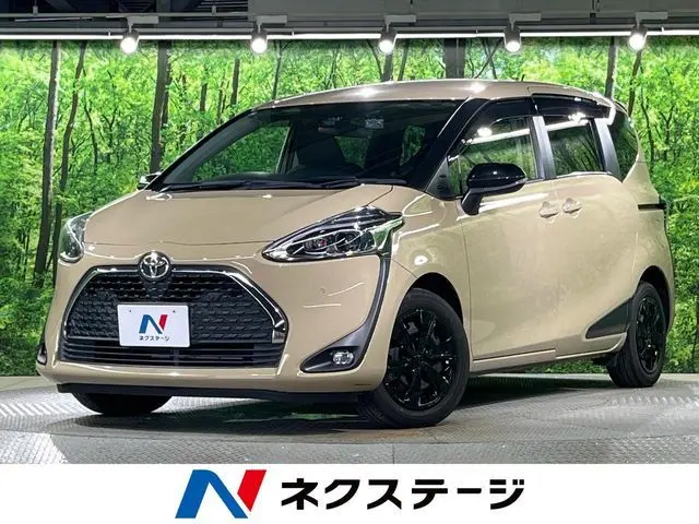 Toyota Sienta fotoğraf 1