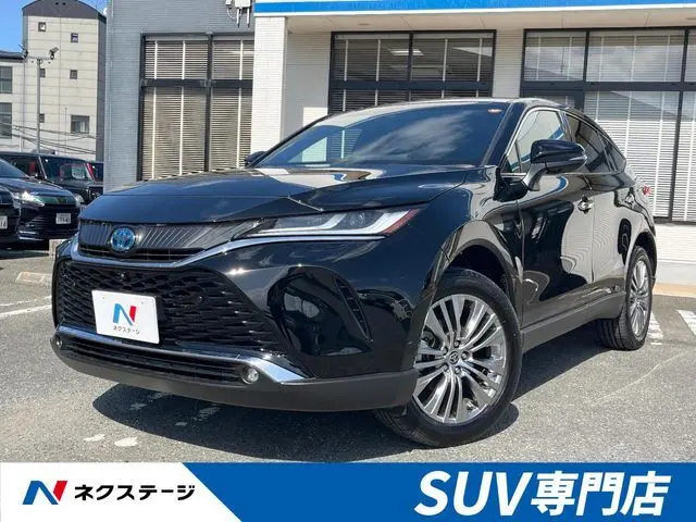 Toyota Harrier Hybrid photo 1