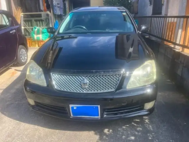 Toyota Crown Sedan