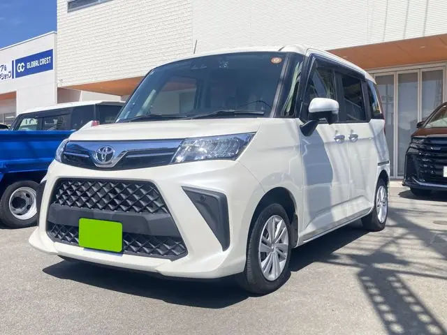 Toyota Roomy fotoğraf 1