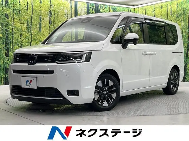 Honda Stepwagon fotoğraf 1