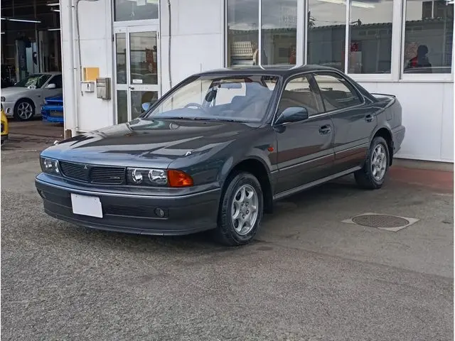 Mitsubishi Diamante