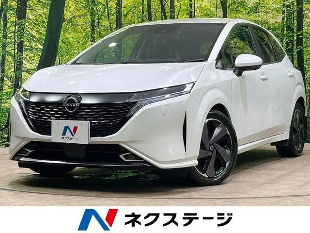 Nissan Aura