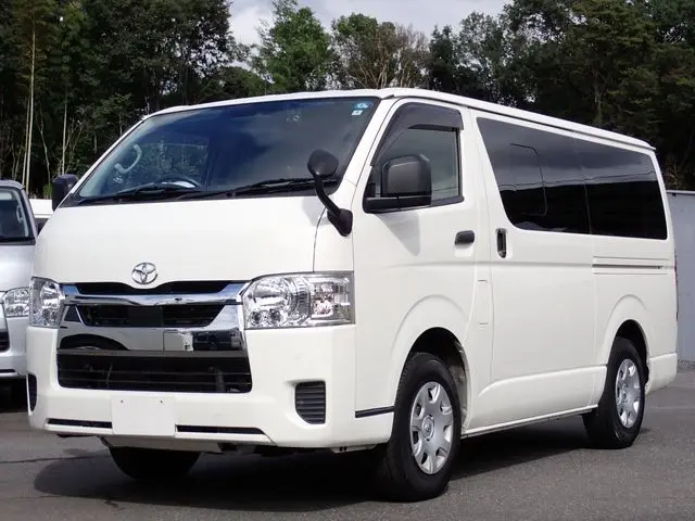 Toyota Hiace Van photo 1