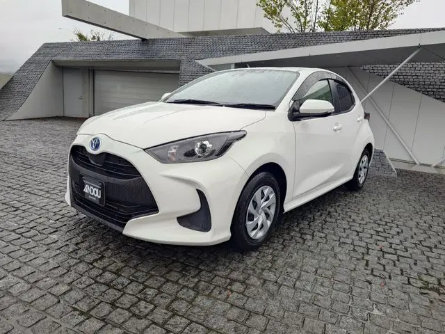 Toyota Yaris Hybrid