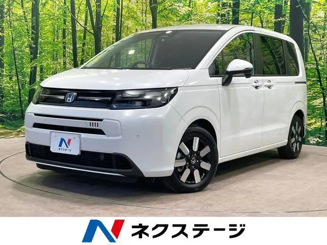 Honda Freed e:HEV