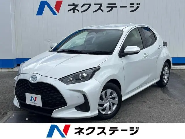 Toyota Yaris photo 1