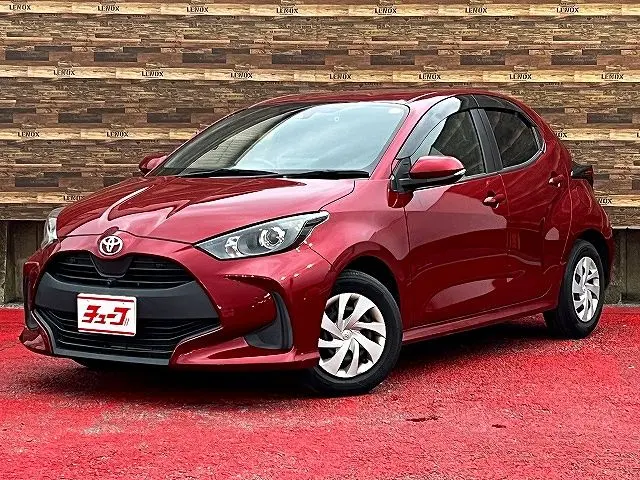 Toyota Yaris photo 1