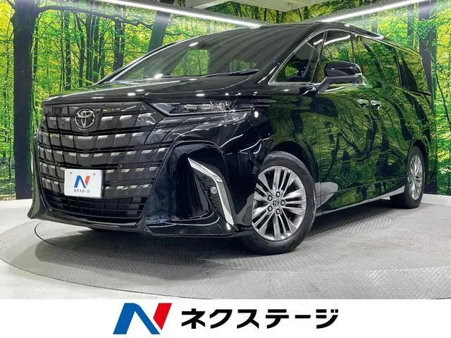 Toyota Alphard Hybrid photo 1