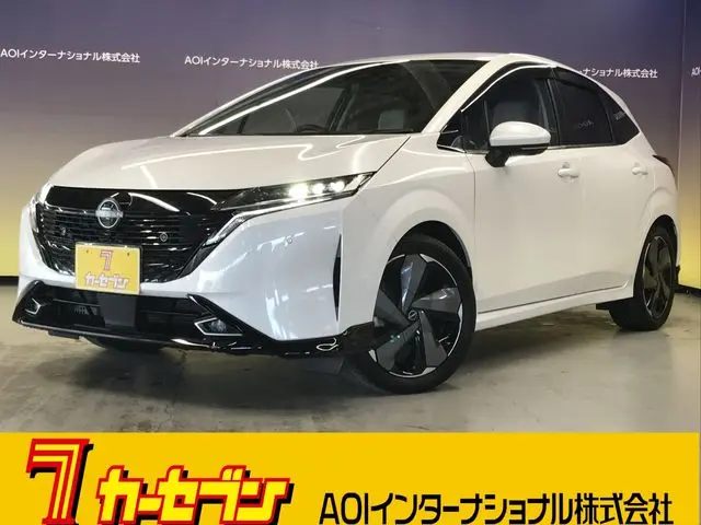 Nissan Aura