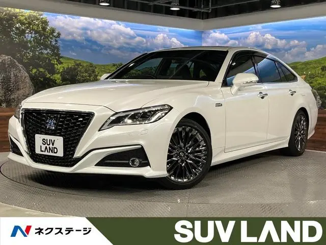 Toyota Crown Hybrid