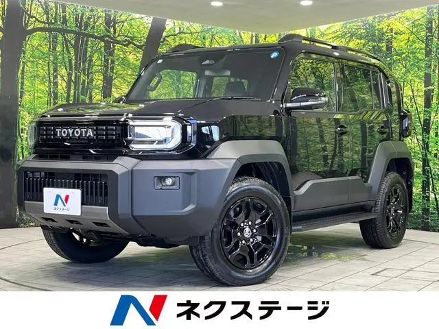 Toyota Land Cruiser FJ