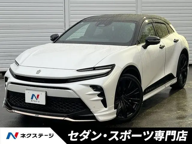 Toyota Crown Sport