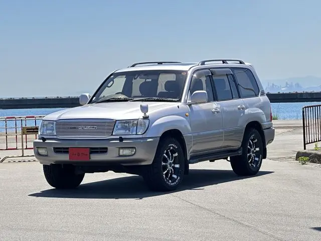 Toyota Land Cruiser Van