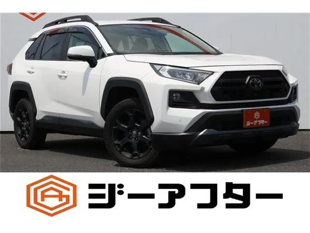 Toyota RAV4 fotoğraf 1