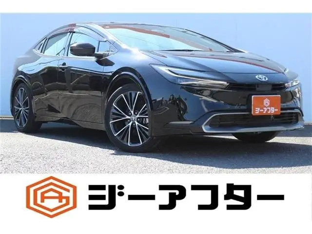 Toyota Prius fotoğraf 1