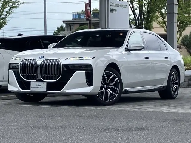 BMW 7 Serisi fotoğraf 1