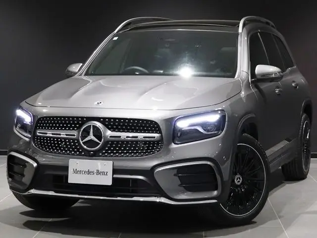 Mercedes-Benz GLB-Class fotoğraf 1