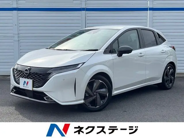 Nissan Aura