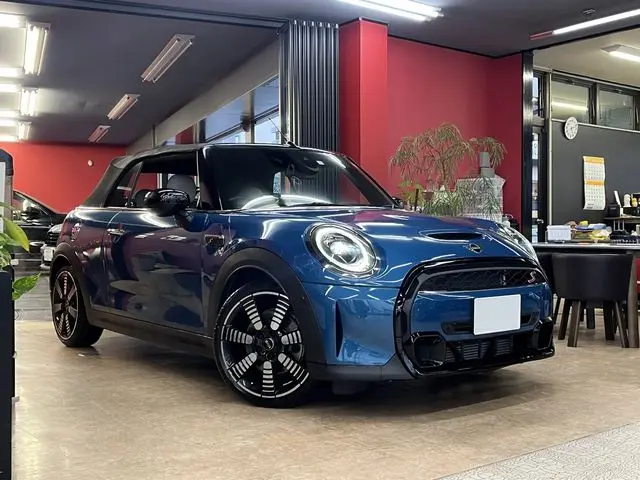 MINI Convertible