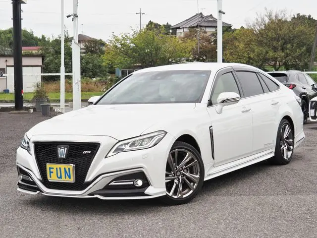 Toyota Crown Hybrid