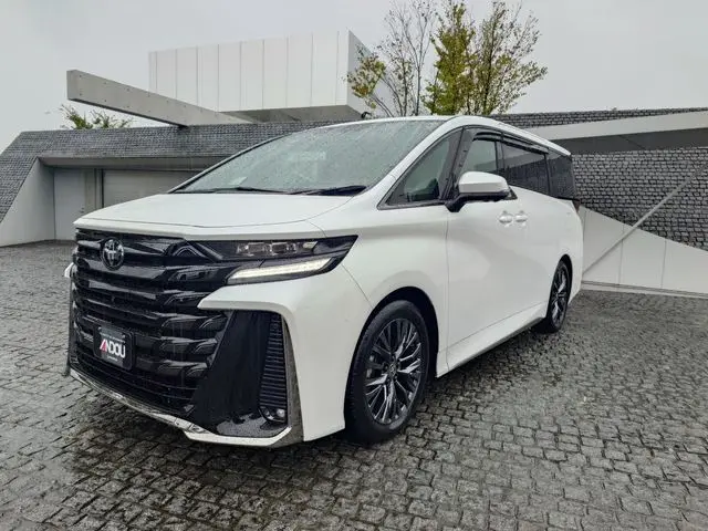 Toyota Vellfire Hybrid