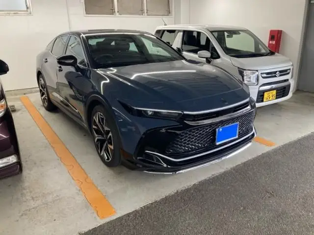 Toyota Crown Crossover