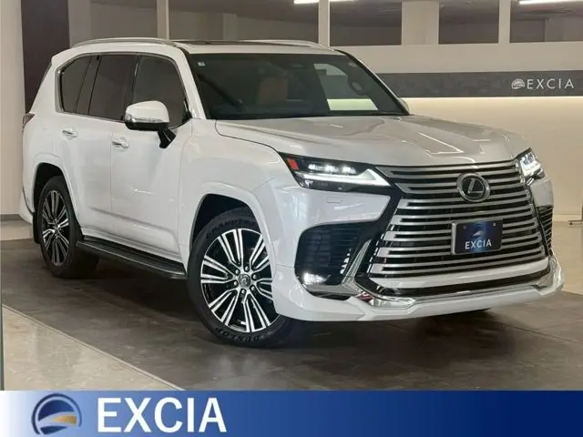 Lexus LX 600