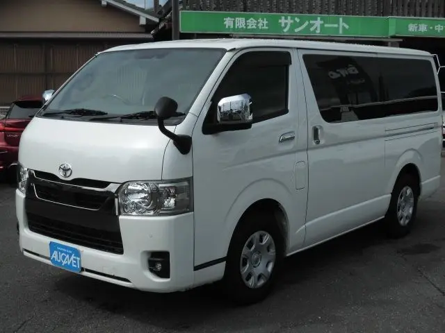 Toyota Hiace Van fotoğraf 1