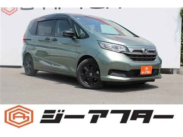Honda Freed+ fotoğraf 1