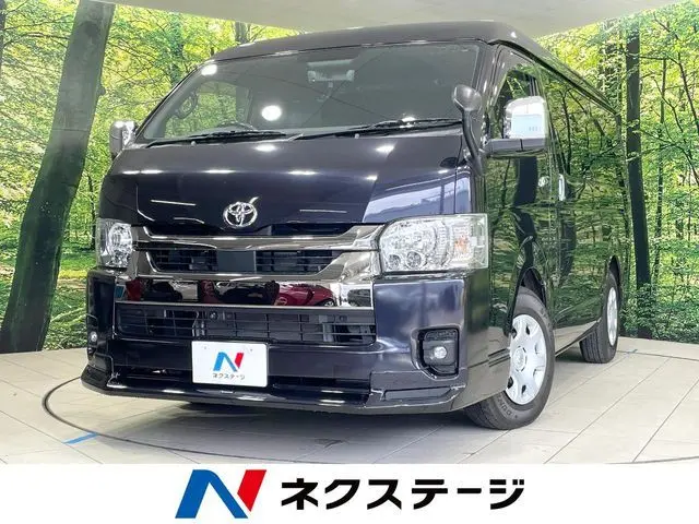 Toyota Hiace Van photo 1