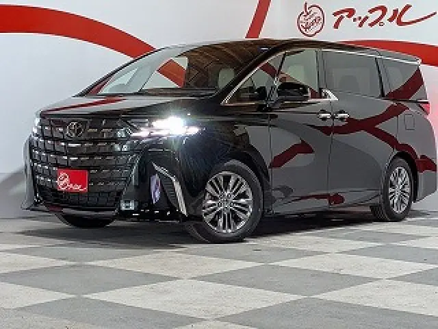 Toyota Alphard Hybrid photo 1