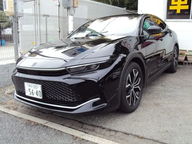 Toyota Crown Crossover