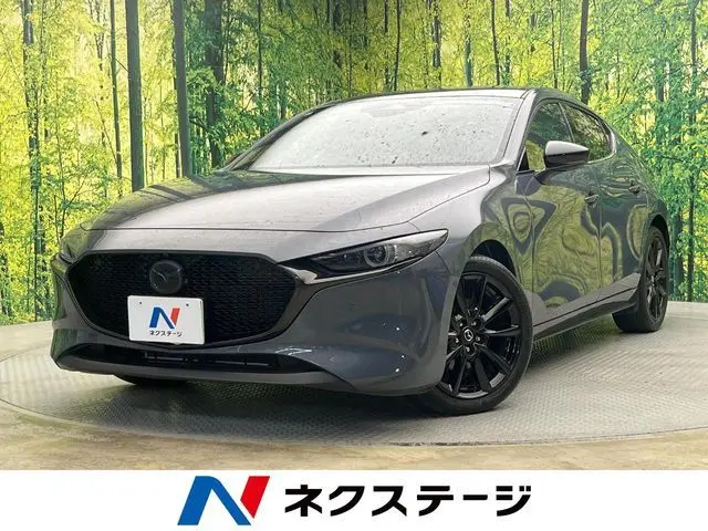 Mazda 3 Fastback