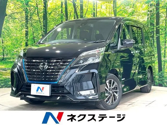 Nissan Serena fotoğraf 1