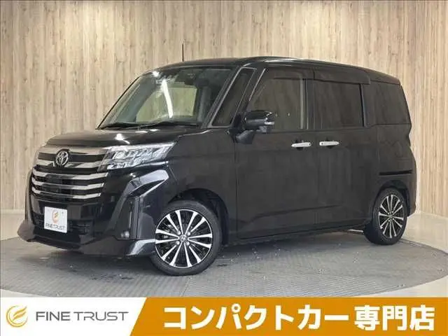 Toyota Roomy photo 1