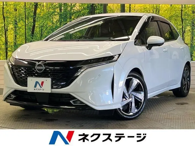Nissan Aura