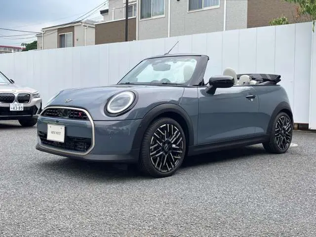 MINI Convertible
