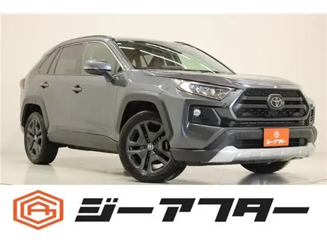 Toyota RAV4 fotoğraf 1