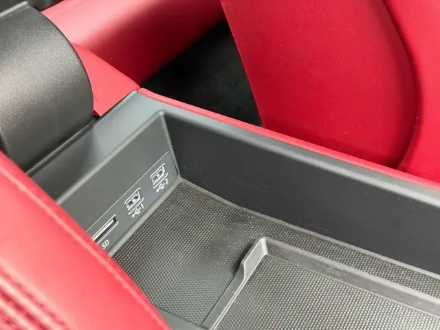 Porsche 911 photo 18