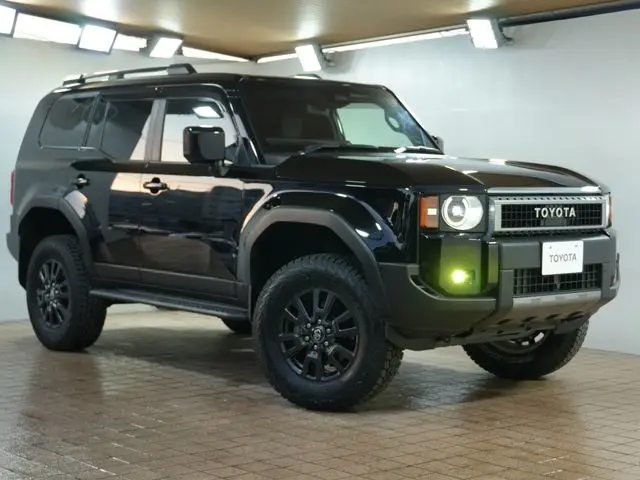 Toyota Land Cruiser 250 fotoğraf 1