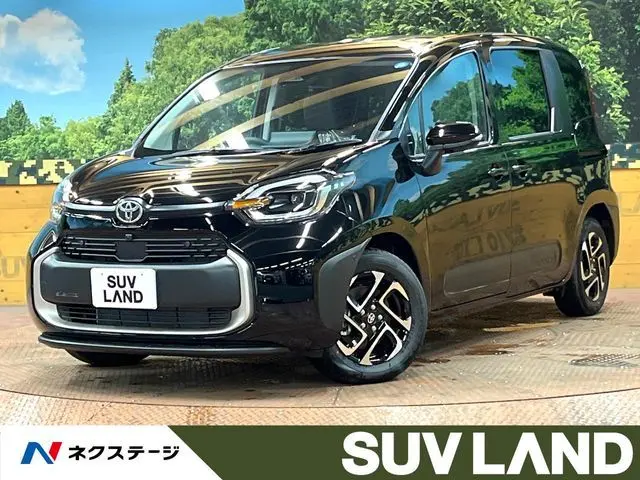 Toyota Sienta fotoğraf 1