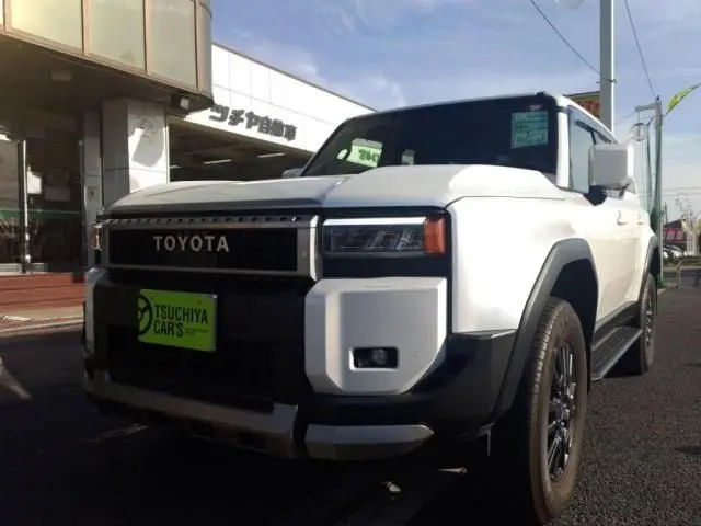 Toyota Land Cruiser 250 fotoğraf 1