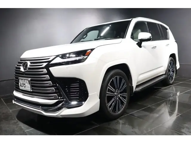 Lexus LX 700h