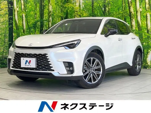 Lexus LBX