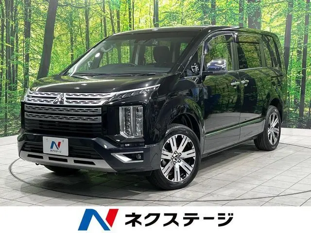 Mitsubishi Delica D:5