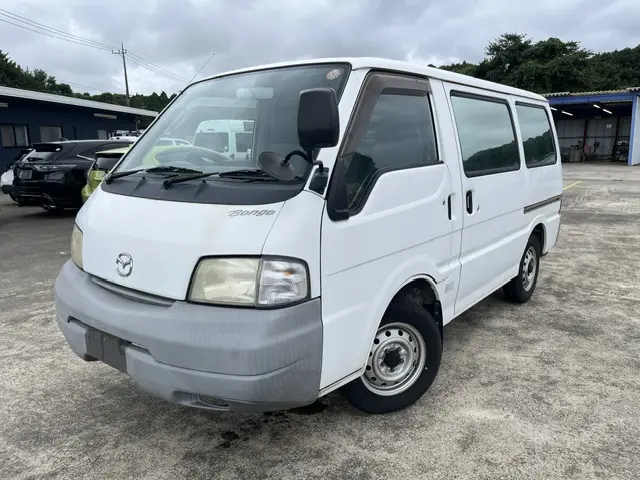 Mazda Bongo Van