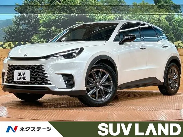 Lexus LBX